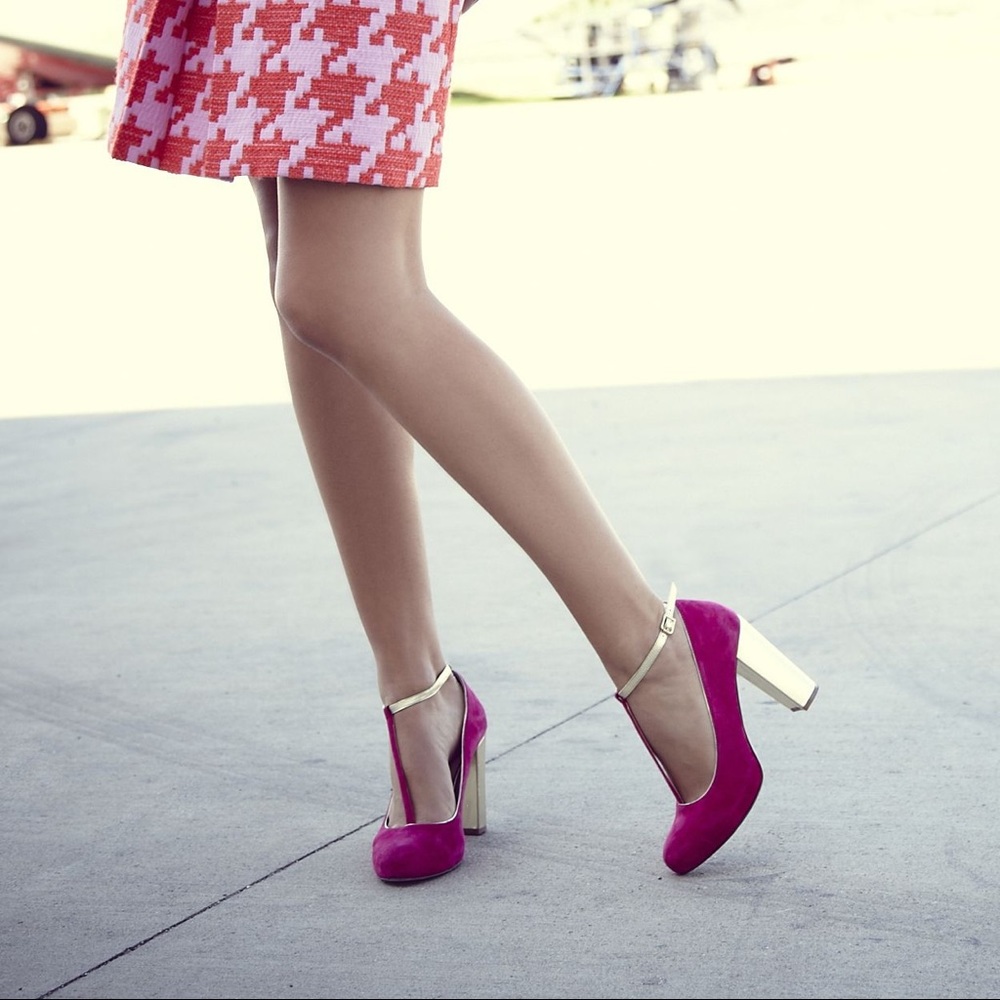 Sole Society fuchsia block heel